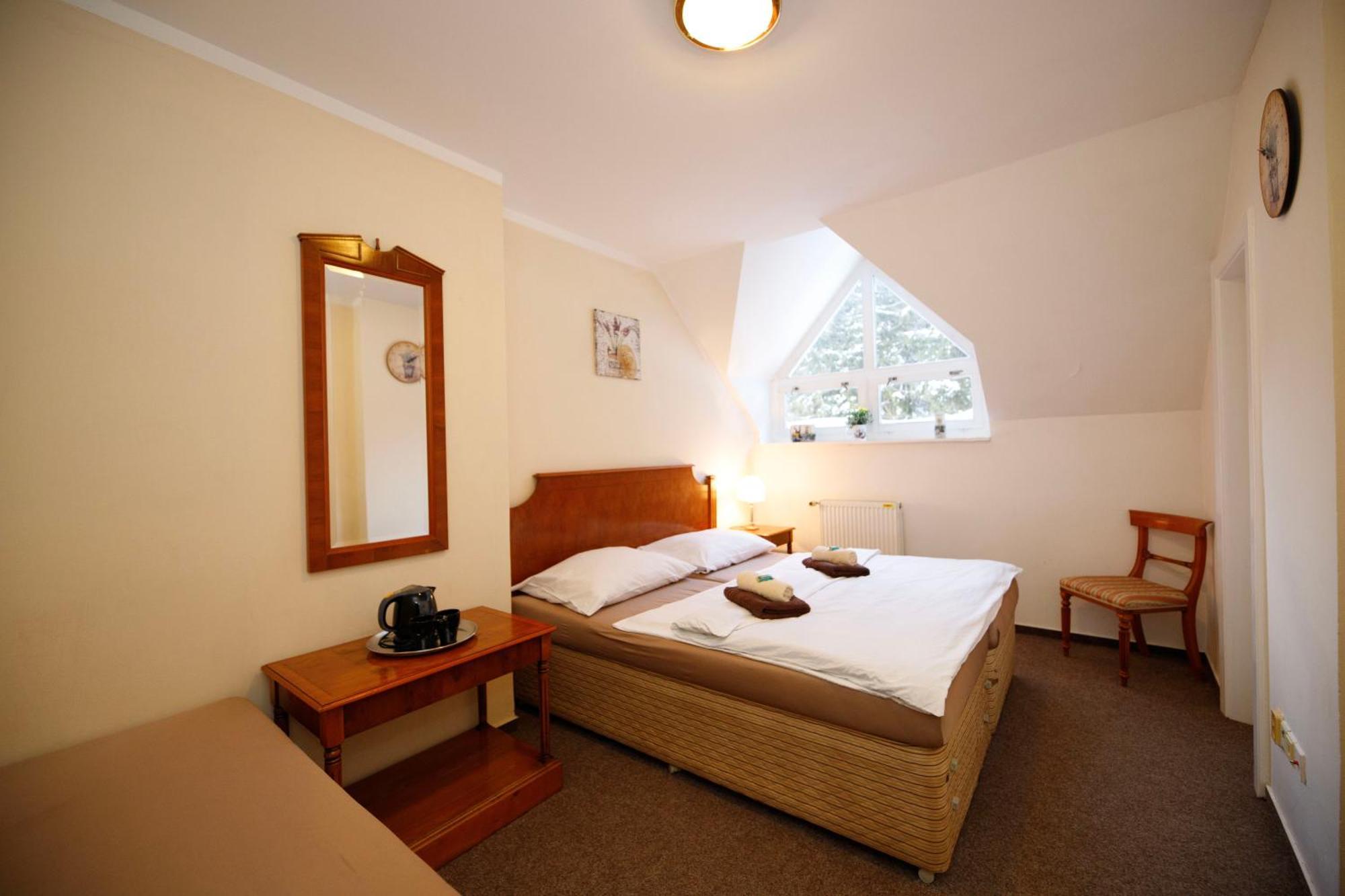 Hotylek Na Myte Hotel ฮาร์ราคอฟ ภายนอก รูปภาพ